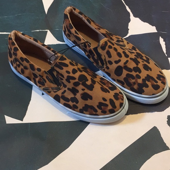 leopard slide on shoes